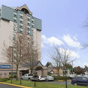 Travelodge By Wyndham Vancouver Airport Отель
