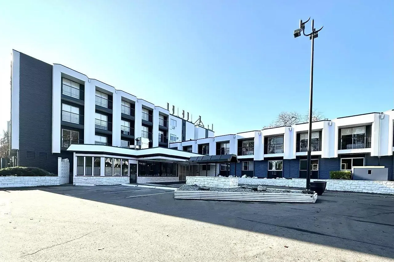 ****  The Vic, Ascend Hotel Collection Victoria Canada